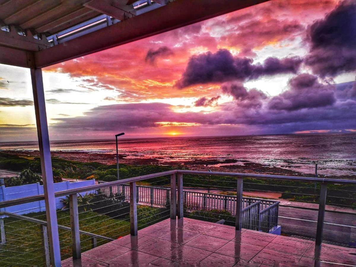Ons C-Huis - Gansbaai Seafront Accommodation, Back-Up Power Exterior photo