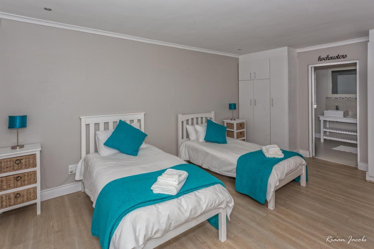 Ons C-Huis - Gansbaai Seafront Accommodation, Back-Up Power Exterior photo